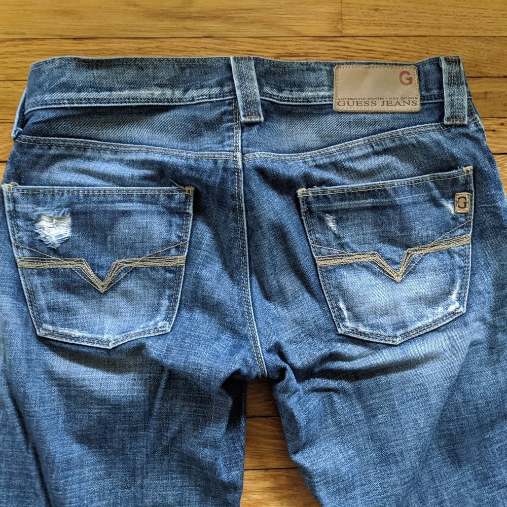 Guess Falcon Bootcut Vintage Jeans 29x32